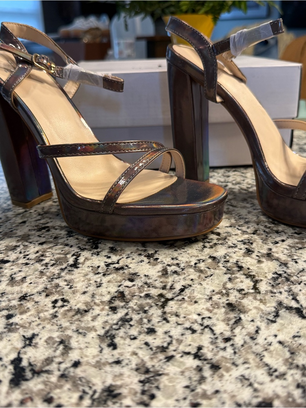 New Women's High Block Heel Platform Sandals — Iridescent Brown